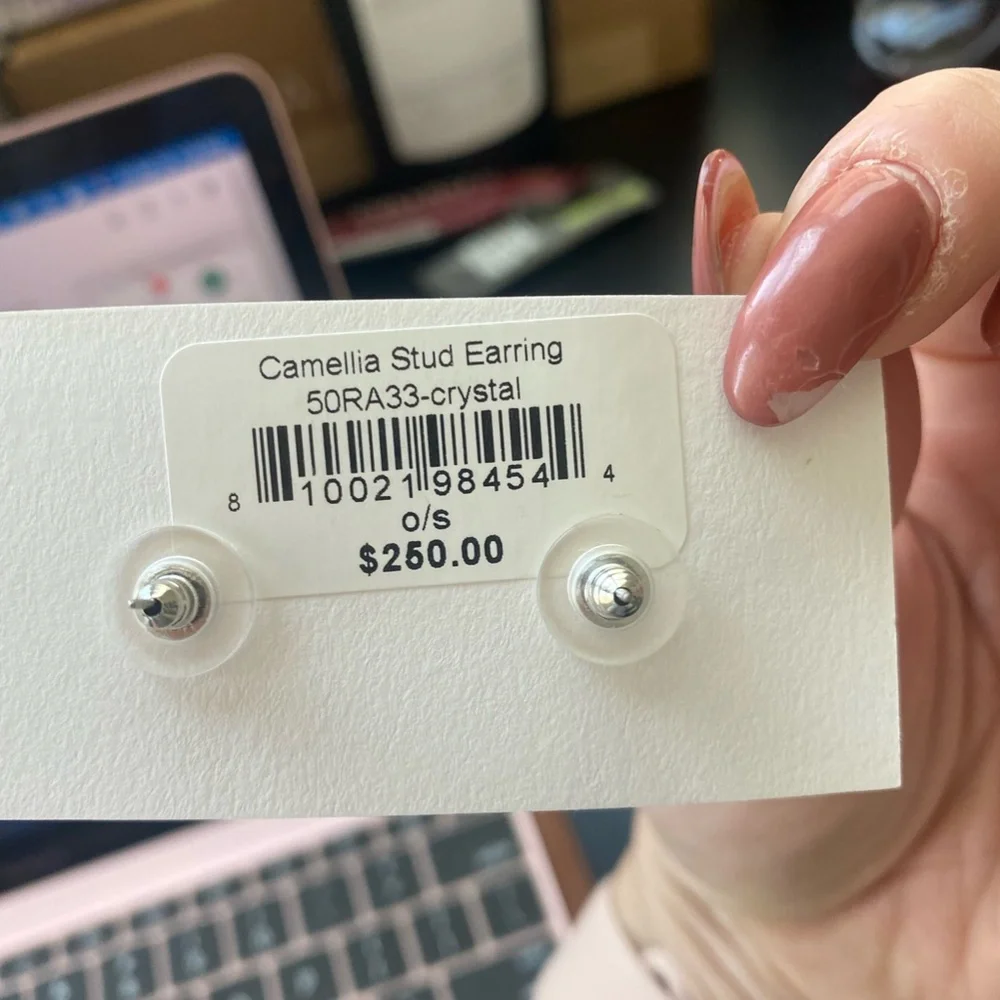 Jennifer Behr Flower Studs - Picture 2 of 3